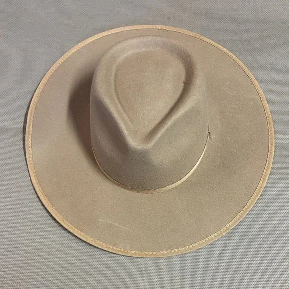 Pique Billie Olive And Pique Felt Hat Billie Wool Felt Hat  display picture 3